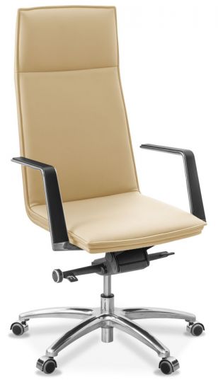 Кресло для руководителя с высокой спинкой Соло, механизм мультиблок, натуральная кожа